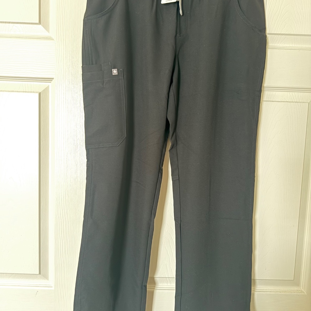 FIGS Kade cargo pants